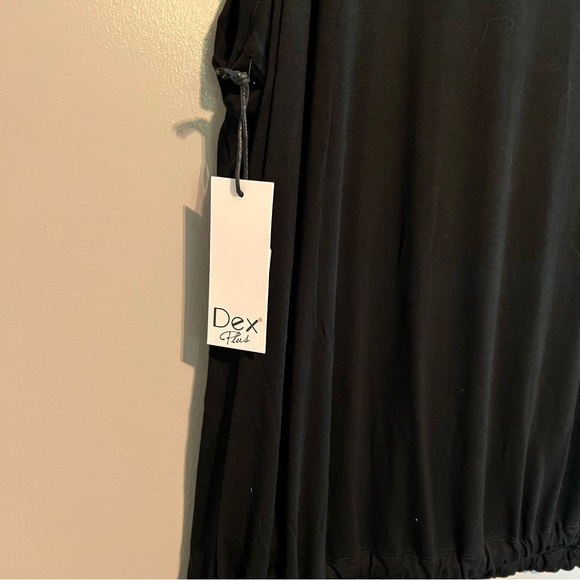 Dex Cinch Tank Top - Picture 7 of 9